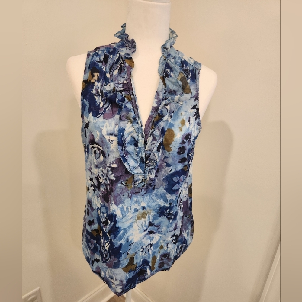 Ann Taylor Loft sleeveless blouse